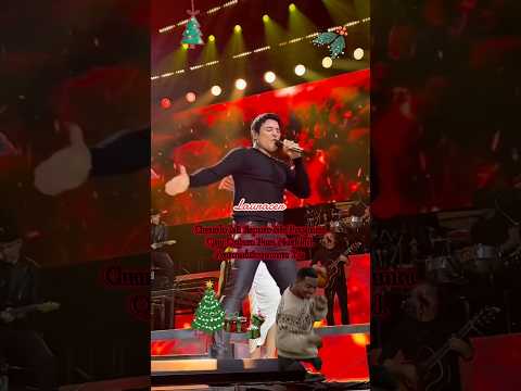 Chayanne, Lo Único Que Pido Para Navidad 🫢😝🥰 #bailandobachata #bailemosotraveztour #latinsinger