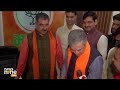 Breaking News: Union Minister Ashwini Vaishnaws Bhopal Party Office Visit  - 01:21 min - News - Video