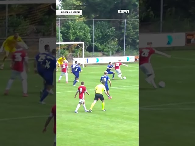 Assist achter het standbeen en twee heerlijke goals, Kees Smit toont zijn klasse ✨💎