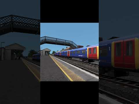 Class 450 departs New Milton (TS Classic) #shorts