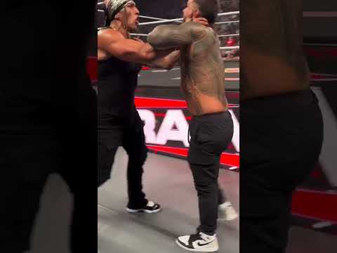 Jey Uso got caught on WWE RAW #wwe #wweraw #wwesmackdown