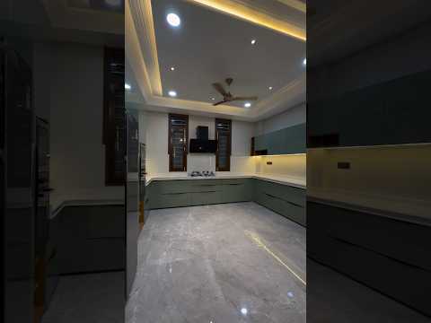 modular kitchen design of 5 crore villa #modularkitchen #trendingshorts #interiordesign #home