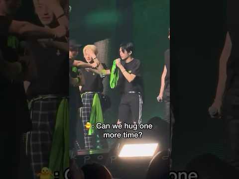 BABY LIX WAS SO EMOTIONAL🥹🥹❤️🩹#felix #straykids #skz #maniac #tour #kpopskz #shorts #viral