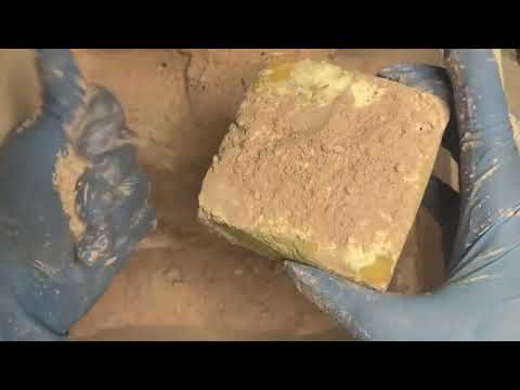 Dusty Cornstarch Covered Reforms🩷🤍