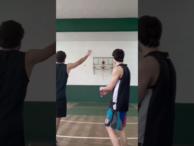 ESTE ARO FUTURISTA ES RARO!!! #nba #hoops #net #weird #aro #future #baloncesto #basketball