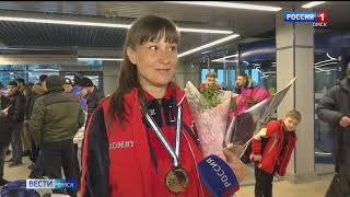 В Омск вернулись чемпионы мира по  смешанным единоборствам