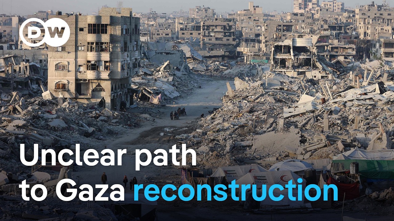 Unexploded bombs pose threat to Gazans returning rubble | DW News