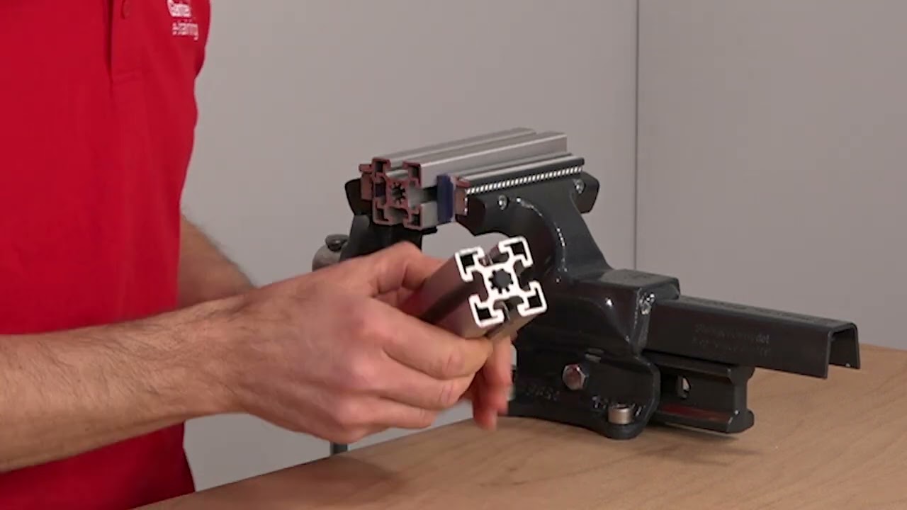 Conectorii pentru bolțuri GN 26b video