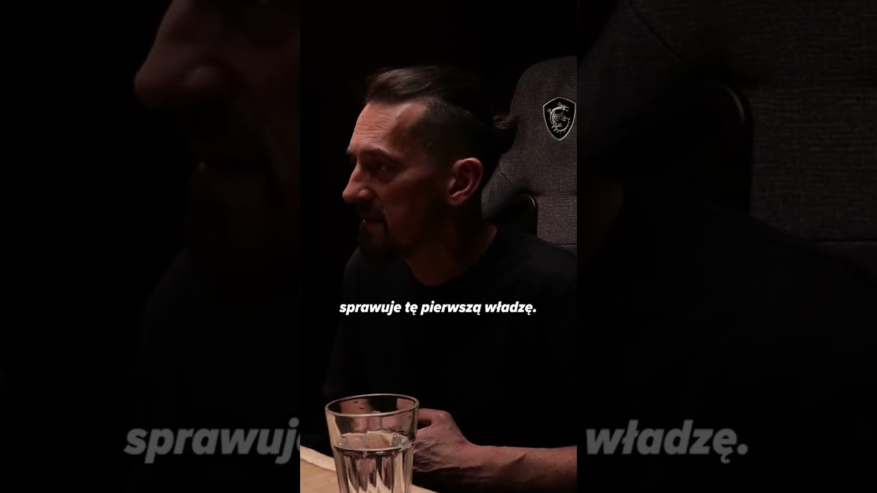 Jaka jest rola mediów w ówczesnym świecie?