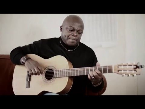 Henri Dikongue - Henri Dikongué- Cest La Vie (Acoustic Version)