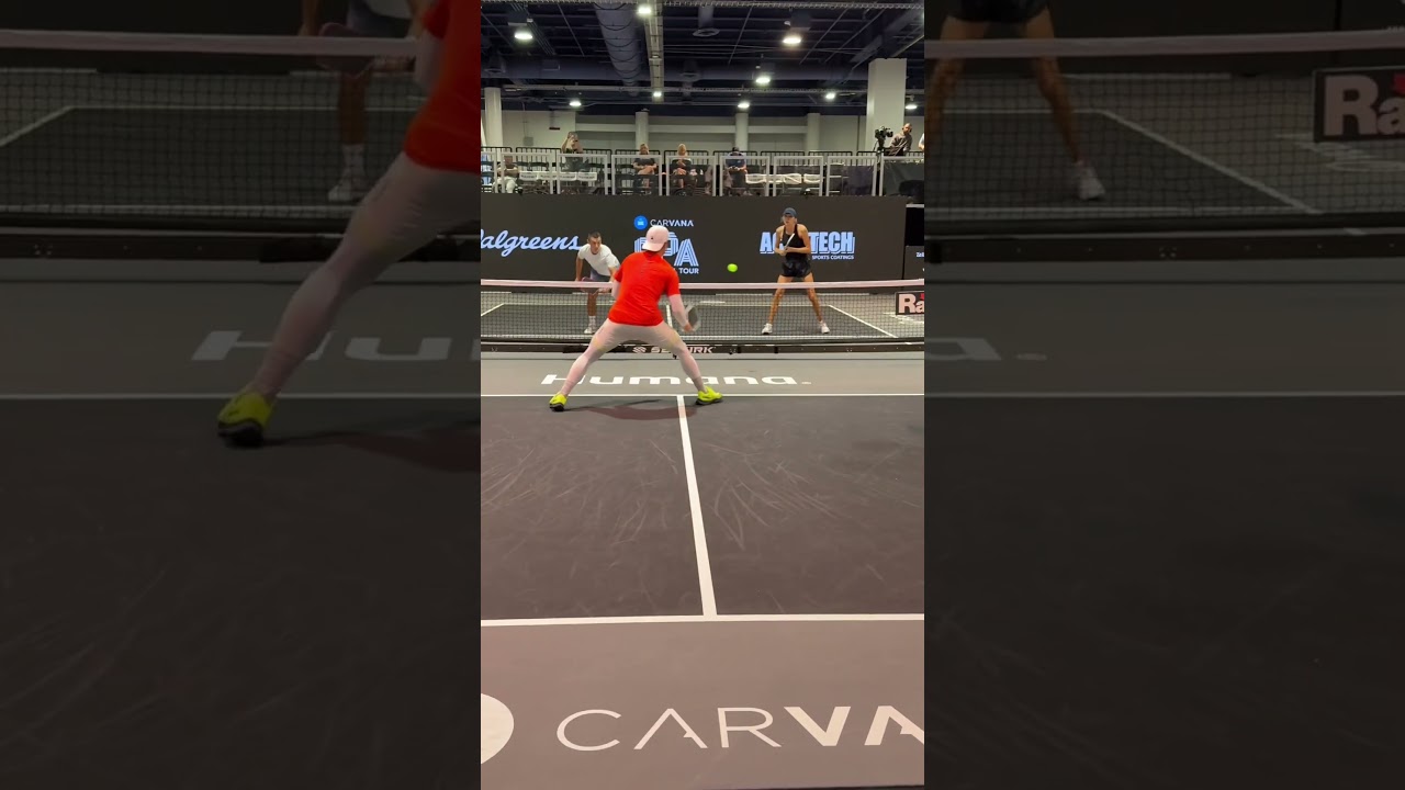 Anna Leigh Waters and Ben Johns make the most difficult things on the pickleball court look simple