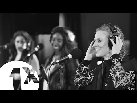 Amy Winehouse - Tears Dry On Their Own (Jess Glynne cover)