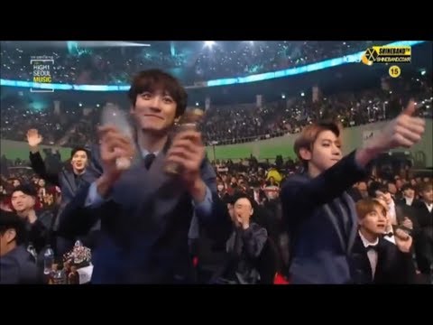 EXO being EXTRA in award shows 2017