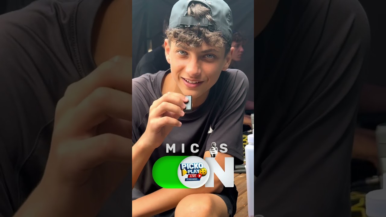 O microfone em mão erradas por dar confusão! #pickoplay