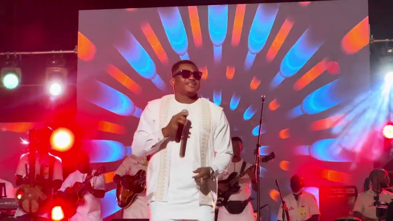 Conakry Nouvelles CONCERT 18 ANS DE CARRIÈRES PETIT KANDIA