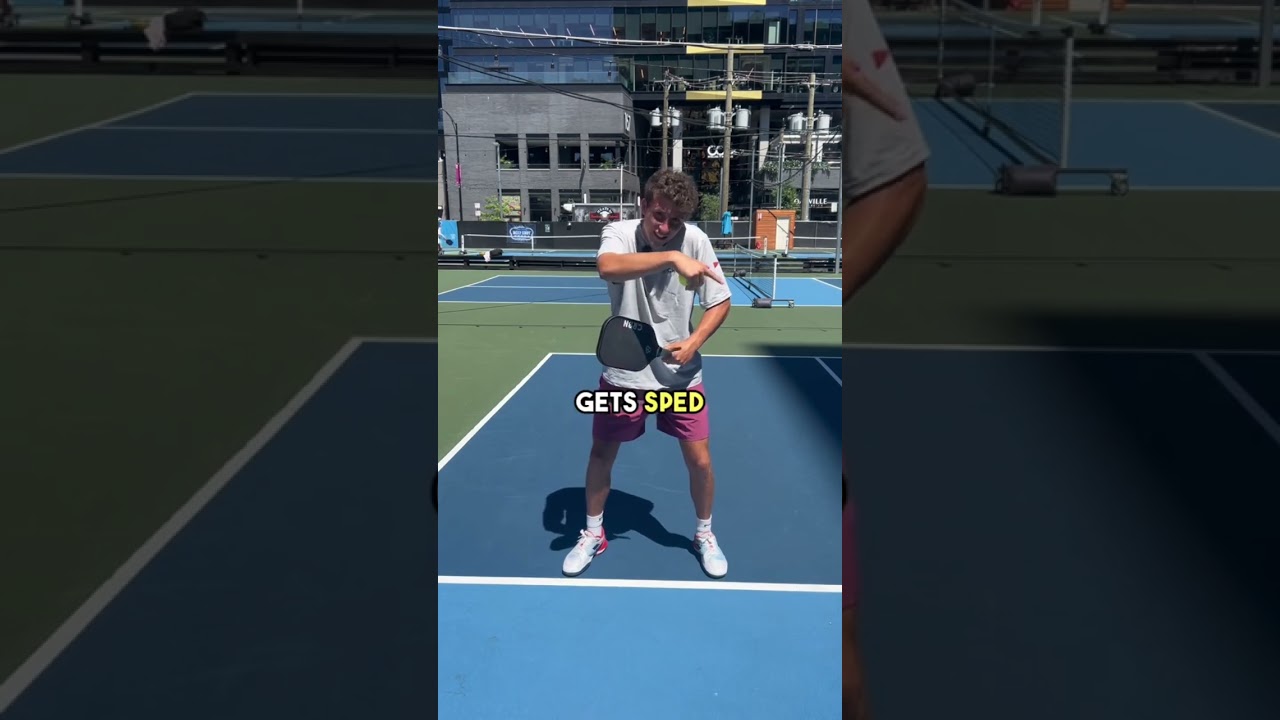 How to track the pickleball