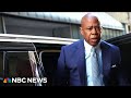 Judge dismisses federal corruption charges against NYC Mayor Eric Adams