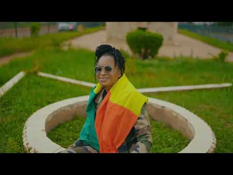 Hadja Fanta Diabaté - Ke Pas Ca -official - from New Album SARAMA