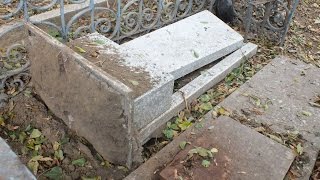 Махачкала: вандалы на русском кладбище