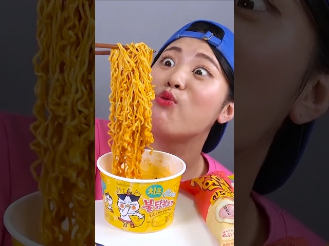 Convenience Store Fire Noodle Hot dog #mukbang 편의점 먹방