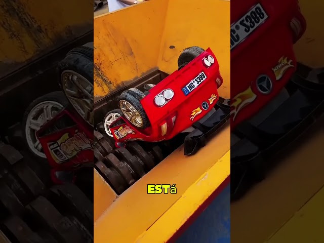 Trituró El Coche De Su Hija 😱❤️