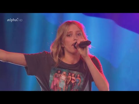 Lea (Sängerin) - „Leiser“ (Zu Dir) - Live on Stage - DCKS Festival 2022 - LEA #schlager