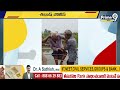 శభాష్ పోలీస్ | Traffic Police Saved Old Man | Kakinada | Prime9  - 01:12 min - News - Video