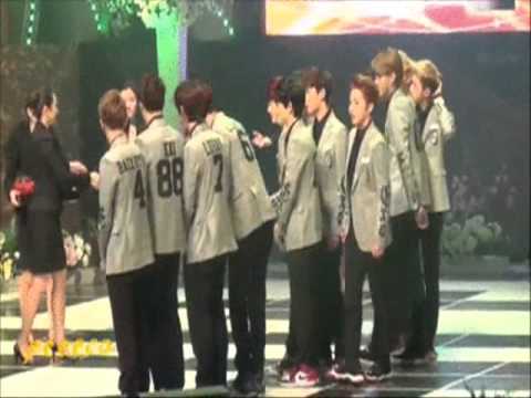EXO and Fx Krystal EXOSTAL