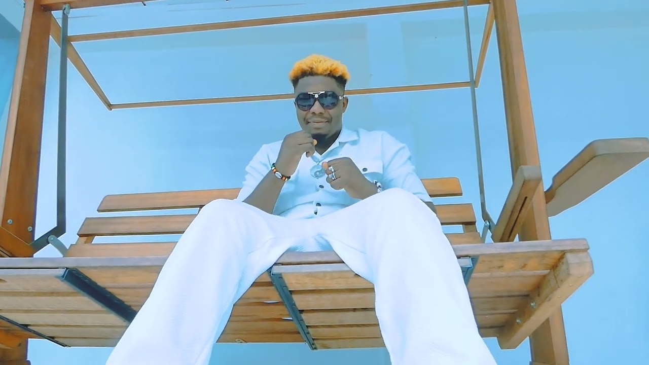 PETIT TOURÉ | Moussa Moise | 🇬🇳Official Video 2025 | By Dj.IKK