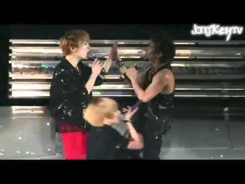JongKey 종키 Fancam moment # 33 -