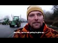 Protesting French farmers lift highway blockade | REUTERS  - 01:26 min - News - Video