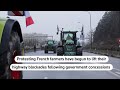 Protesting French farmers lift highway blockade | REUTERS