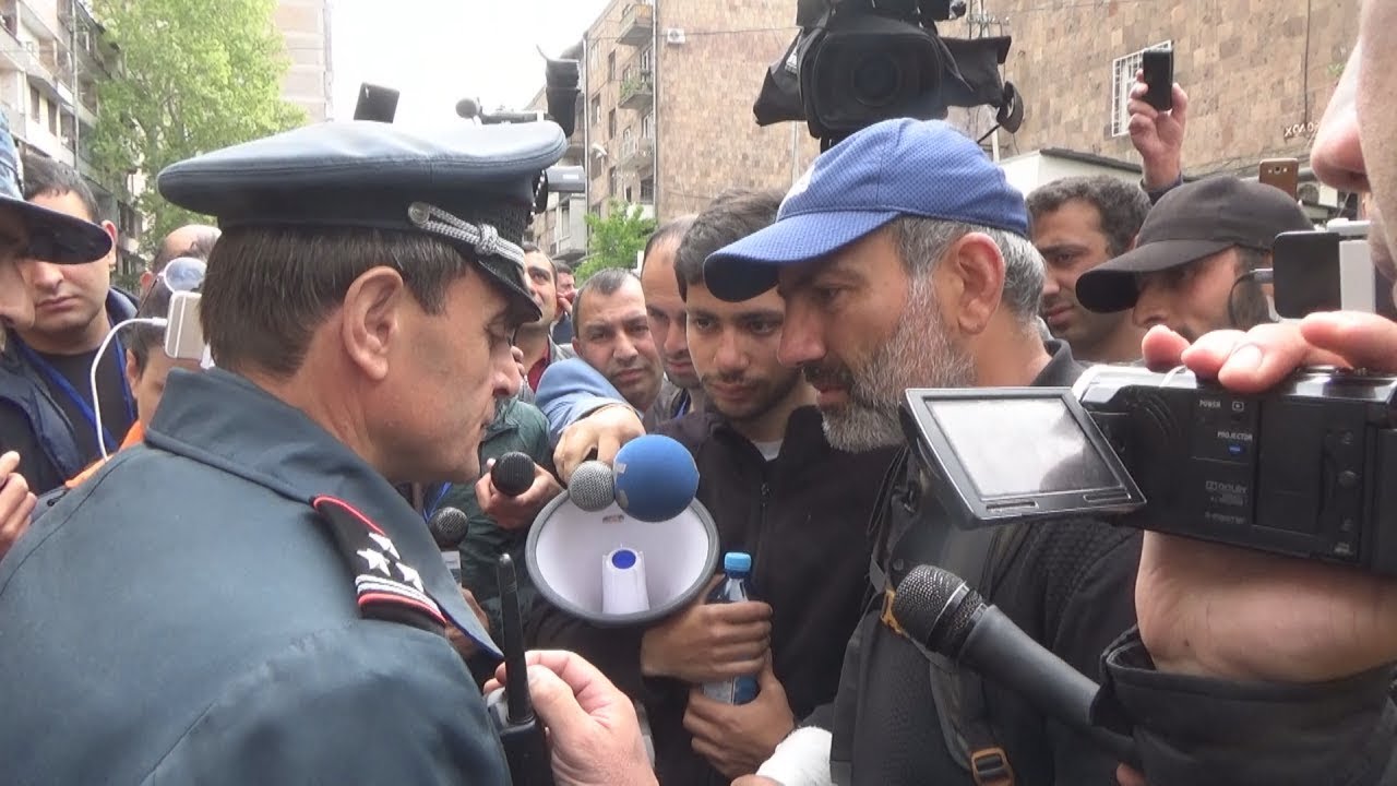 Никол Пашинян задержан после встречи с премьером
