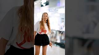 Blond dancers are the best! #ello