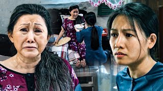 Khinh dâu nghèo chẳng đáng một xu, mẹ chồng giờ chỉ biết khóc khi phải nhờ cô bón cháo từng muỗng