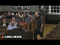 Break dancing candidate busts a move at New Jersey town meeting