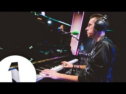Sigala - I Feel It Coming (Weeknd cover) in the Live Lounge