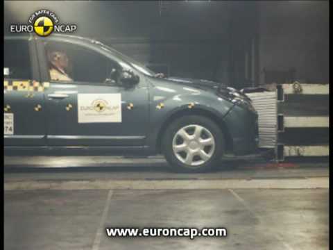 Видео катастрофа тест Dacia Sandero от 2008 година