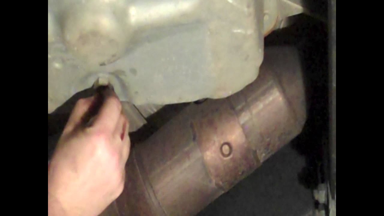 Where to add transmission fluid on a 2002 ford explorer #9
