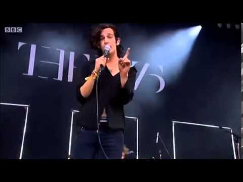 Glastonbury 2014: The 1975 - Talk!