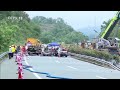 Deadly highway collapse in China sends vehicles plunging  - 00:42 min - News - Video