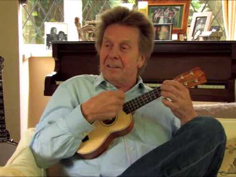 Joe Brown ukulele lesson - YouTube
