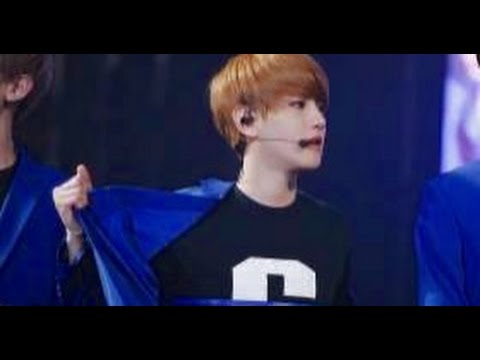 EXO Unexpected Moment on Stage (Call Me Baby)