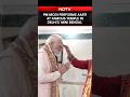 Durga Puja | PM Modi Performs Aarti At Famous Temple In Delhis Mini Bengal