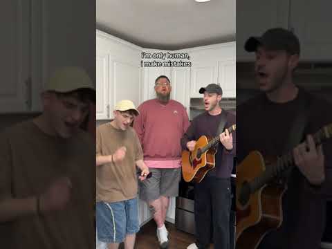 Human - @ragnboneman w/ @AnthonyGargiula and @JonathanTilkinOfficial #human #sing