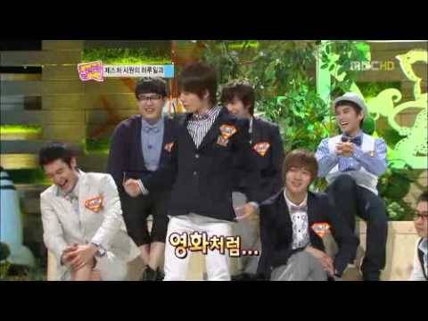 090413 Come to play guest Super Junior : Siwon and his hand gesture again!