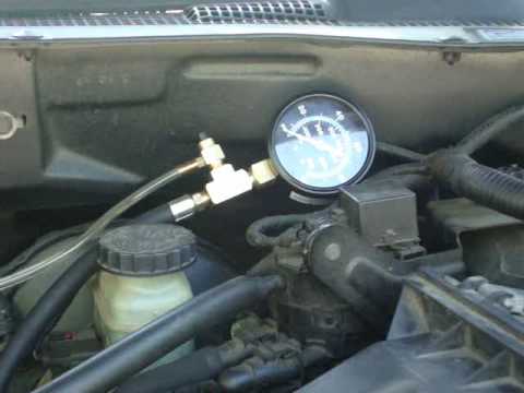 Como cambiar la bomba de gasolina de un ford focus #10