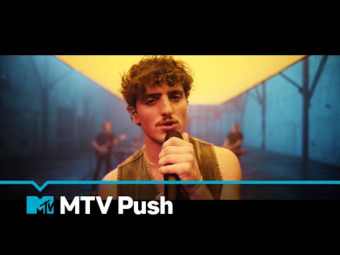 Benson Boone: Coffee Cake (exclusive performance) | MTV Push