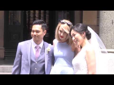 FAKE Taylor Swift PRANK Tricks Aussie Fans!