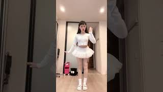 Say hi to a robot. #ello